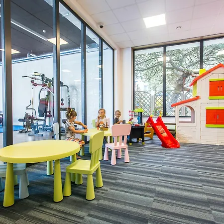 Feniks * קולובז'ג