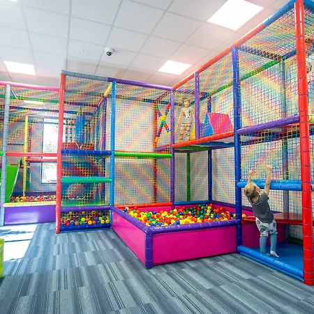 Apartment Feniks *